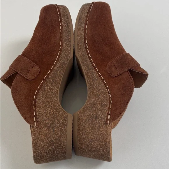 Aetrex Madison clogs. NWOT size 7.5-8 - Picture 9 of 16